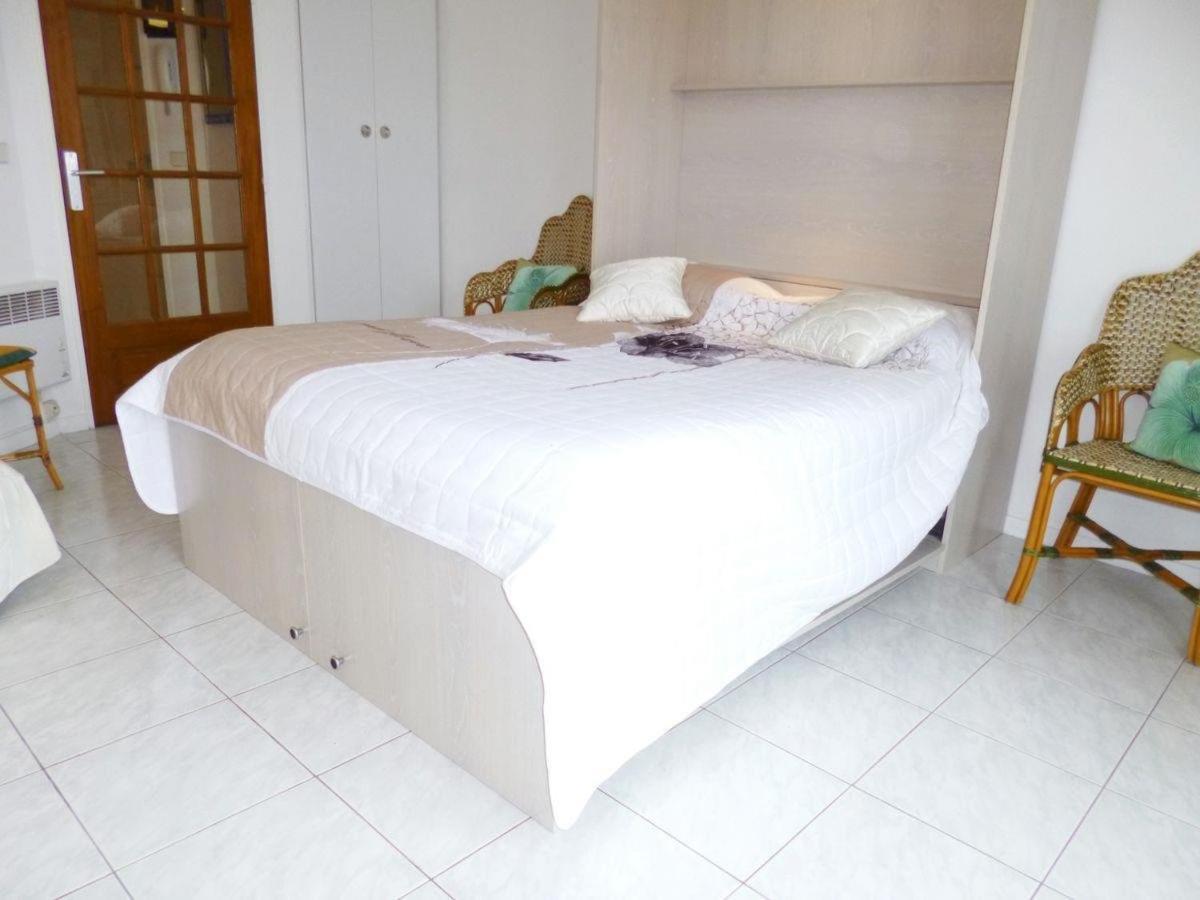 Les Fontaines Saint Leonard Apartment Онфльор Екстериор снимка