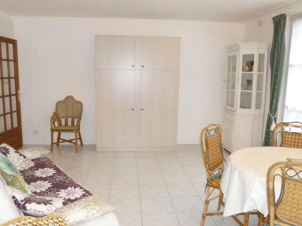 Les Fontaines Saint Leonard Apartment Онфльор Екстериор снимка